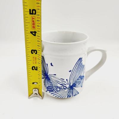VINTAGE BUTTERFLY COFFEE CUP - MADE IN JAPAN