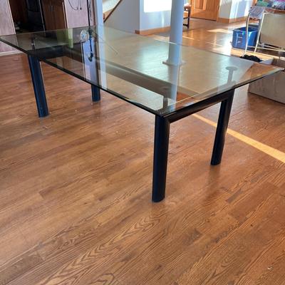 Le Corbusier Bevelled Glass Top Dining Table (DR-RG)