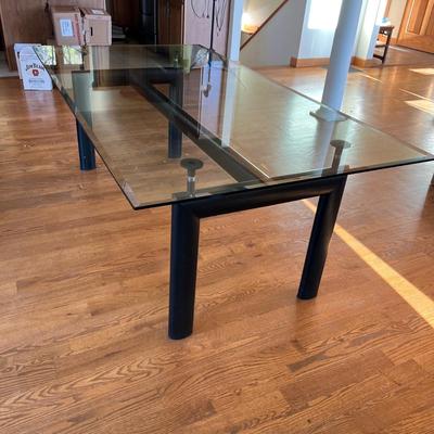 Le Corbusier Bevelled Glass Top Dining Table (DR-RG)
