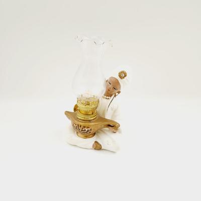 VINTAGE ENESCO JAPAN GENIE OIL LAMP COLLECTABLE