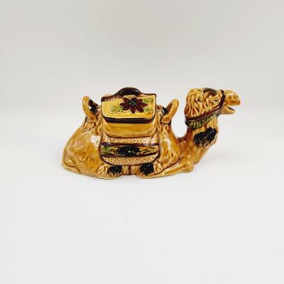 VINTAGE MADE IN JAPAN CAMEL TEAPOT