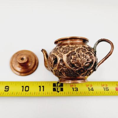 VINTAGE DECORATIVE SMALL COPPER TEAPOT