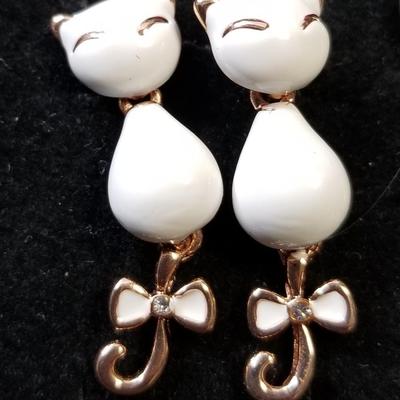 Pierced Earrings