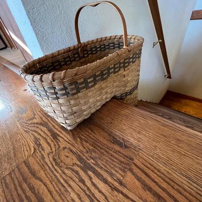 Judy Bryson Quinn Signed/Numbered Locally Made Stair Basket & Hand-Made Broom (LR-RG)