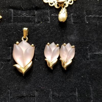 3 Jewelry Sets