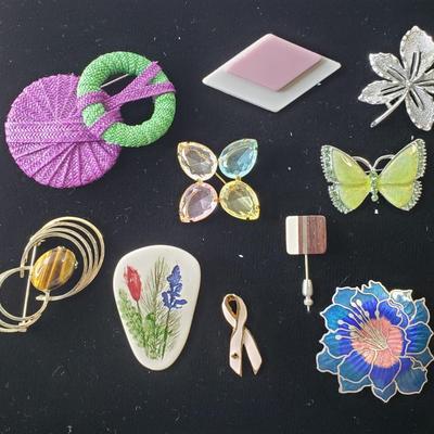 Vintage Brooches