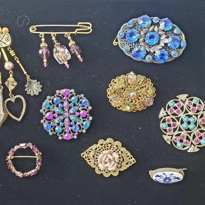 Vintage Brooches