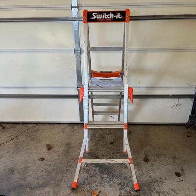 Little Giant Switch-It Aluminum Step Ladder (G-MG)