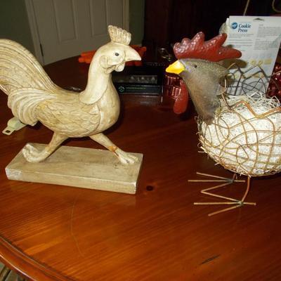 Home Decor-Ceramic Hen and Metal Hen Basket