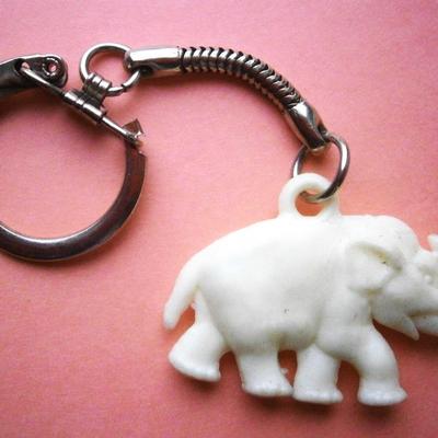 GOP Figural Elephant Keychain