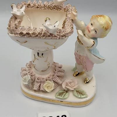 Vintage Napco  Figurine