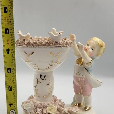 Vintage Napco  Figurine