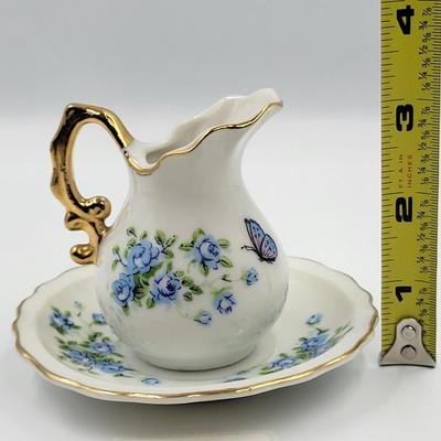 Vintage Enesco Pitcher and Basin
