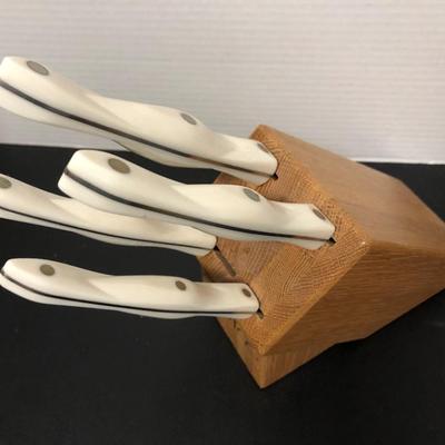 CUTCO Knife Set with Wood Block - White Handles (very nice condition)