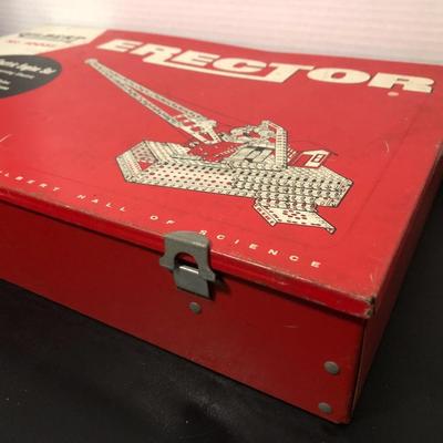 Vintage Erector Set - Metal - Lots of Pieces