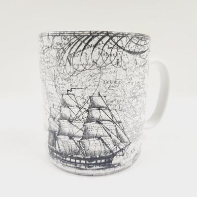 222 FIFTH "DUE NORTH GREY" COLLECTABLE COFFEE CUP