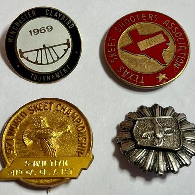 10 VINTAGE ASSORTED GUN CLUB AND SHOOTER'S ASSOCIATION PINS