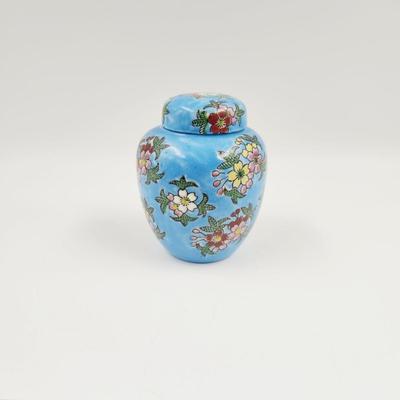 BEAUTIFUL JAPANESE SMALL GINGER JAR