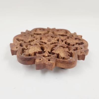 VINTAGE WOODEN CUT DESIGN TRIVET