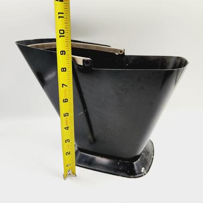 VINTAGE METAL ASH BUCKET