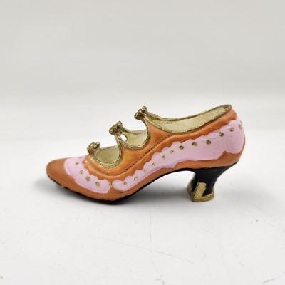 CUTE PINK & ORANGE ANTIQUE SHOE COLLECTABLE