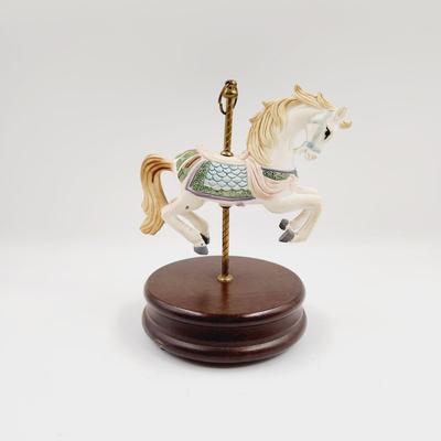 FUN CAROUSEL HORSE MUSIC COLLECTABLE