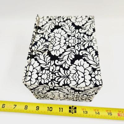 CUTE CLOTH COVERED BOX