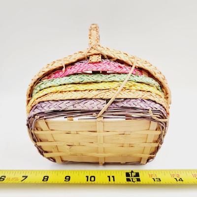 VINTAGE CUTE EASTER BASKET