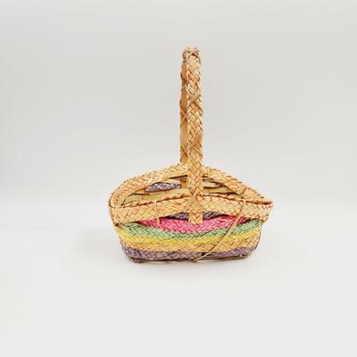 VINTAGE CUTE EASTER BASKET