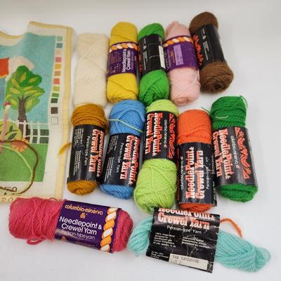 CUTE VINTAGE CROSS STITCH W/ YARN