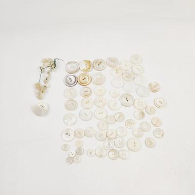 VINTAGE MOTHER OF PEARL BUTTON BUNDLE