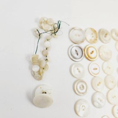 VINTAGE MOTHER OF PEARL BUTTON BUNDLE