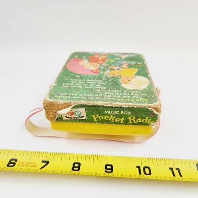 VINTAGE FISHER PRICE POCKET RADIO RAIN DROPS