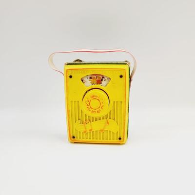 VINTAGE FISHER PRICE POCKET RADIO RAIN DROPS