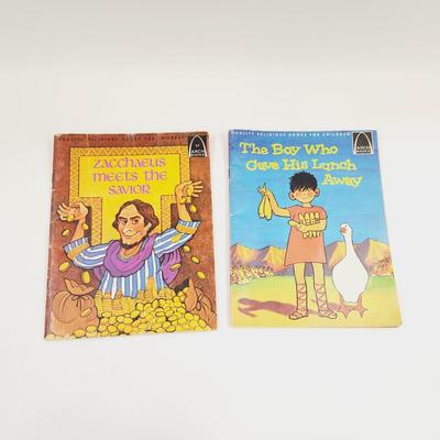 VINTAGE PAPERBACK ARCH RELIGIOUS BOOKS BUNDLE