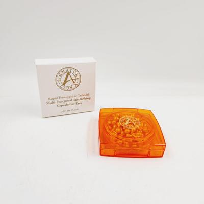 SIGNATURE CLUB A RAPID TRANSPORT C INFUSED AGE DEFYING CAPSULRS FOR EYES