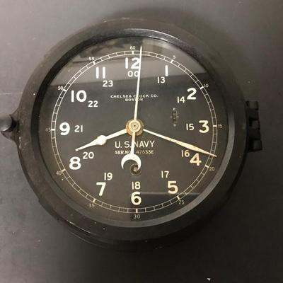 WW2 US NAVY CLOCK