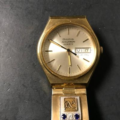 VINTAGE BULOVA WATCH