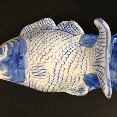 Williams Sonoma Heavy Glaze Fish & VTG Duck ðŸ¦† Covered Dish (Blue White Decor)