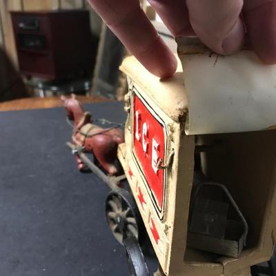 ANTIQUE CAST IRON TOY