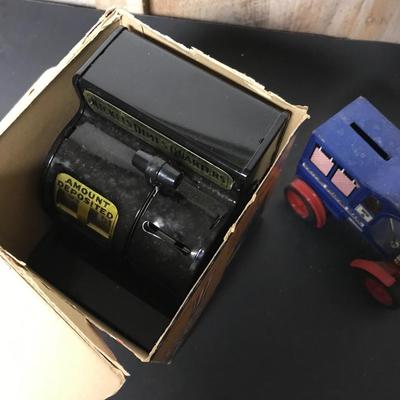 TOY BANK LOT
