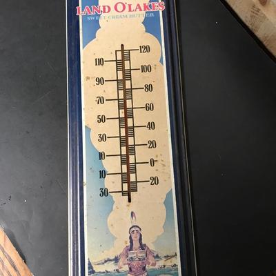 VINTAGE THERMOMETER