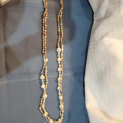 Set of 3 necklaces