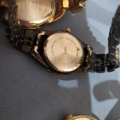 Set of 3 watches