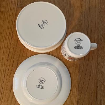Lot of 4 Peter Rabbit Dish set of 3