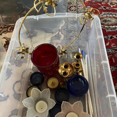Lot of 14: Various candle holders, tealights and small cndle sticks