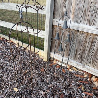 garden art: bells & trellises