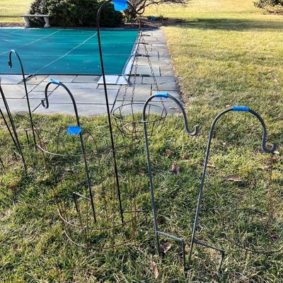 Lot of 3: Trellis & 2 plant hooks