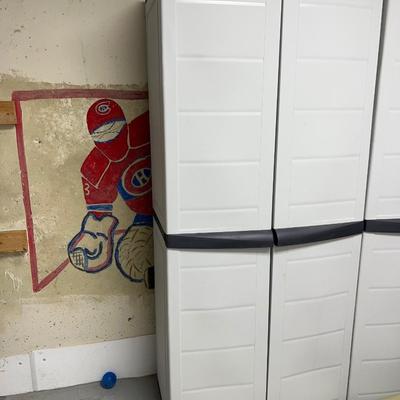 Rubbermaid Storage Unit 1