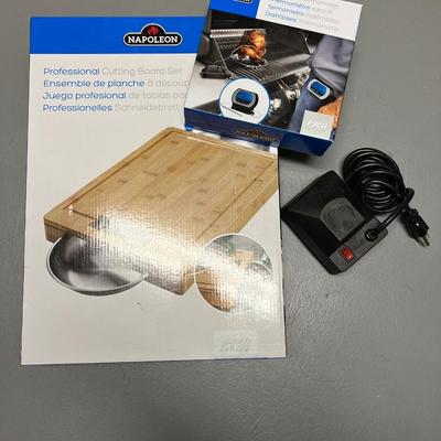 Lot of 2: Napoleon New in box pro series wireless Thermometer for Grill & Napoleon New in Box Professional cutting board set